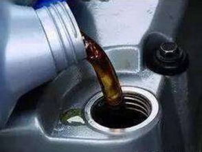 愛車燒機油尾管冒青煙？深度解析背后的元兇，起動機并非直接關(guān)聯(lián)